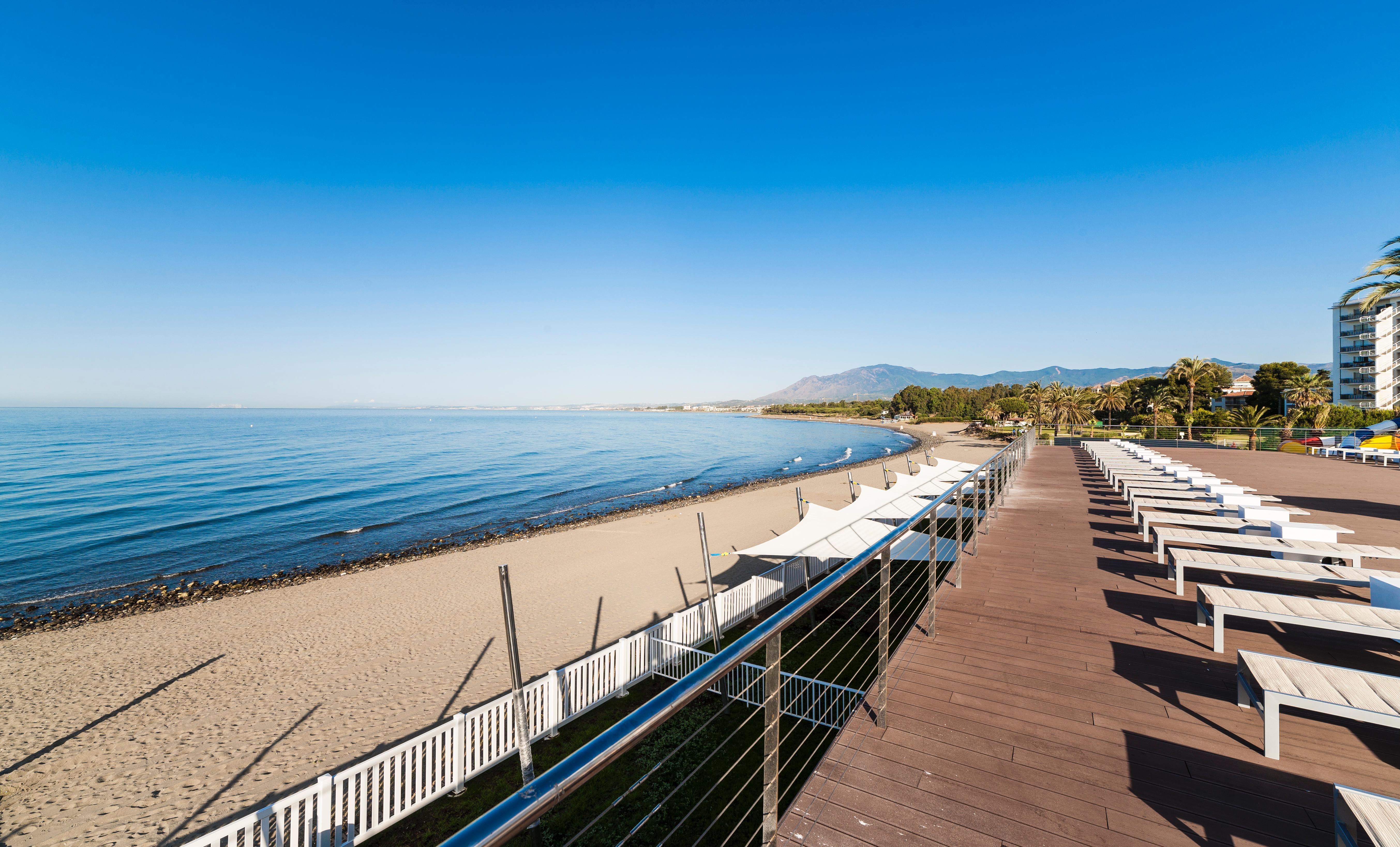 Globales Playa Estepona Kültér fotó